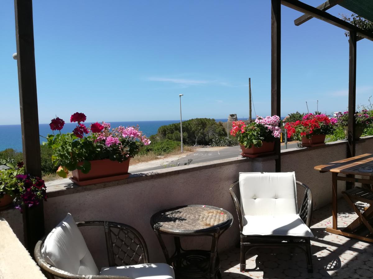 Bed and Breakfast Andrea E Valentina С'Аркитту-Кульери Экстерьер фото