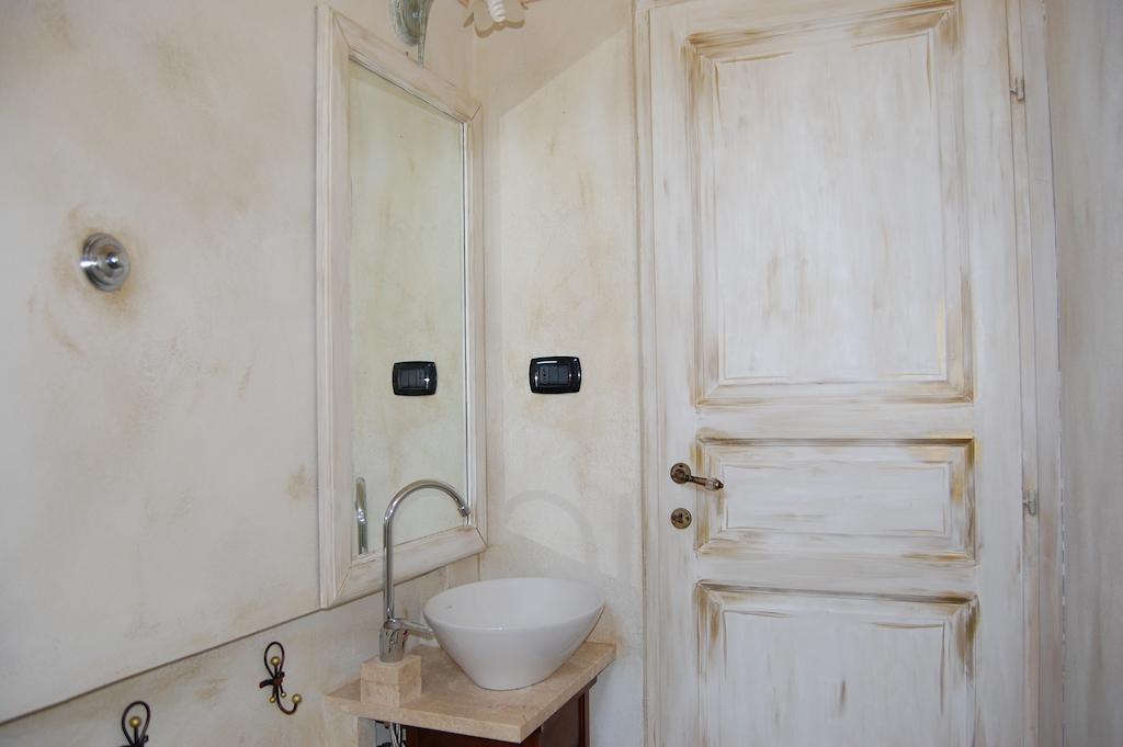 Bed and Breakfast Andrea E Valentina С'Аркитту-Кульери Номер фото